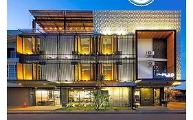 เดอะ ปลั๊ก โฮเทล แอท ไอบิซ อเวนิว (มาตรฐาน Sha พลัส+)